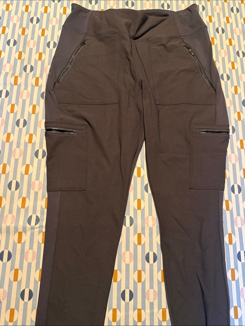 Athleta Headlands Black Cargo Jogger Pants